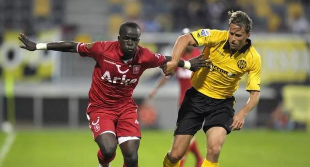 土赛场上 土赛场上