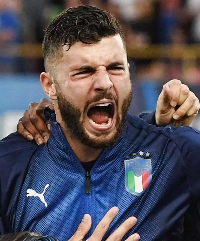 浦首发出场 浦首发出场