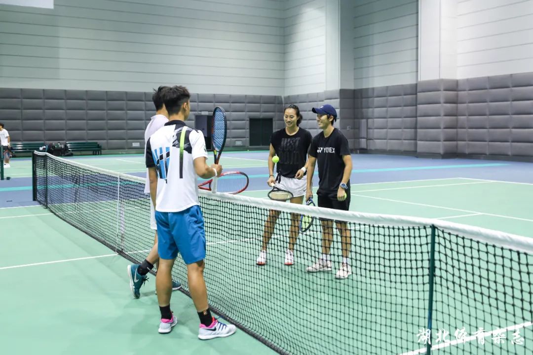 内完成首秀 内完成首秀